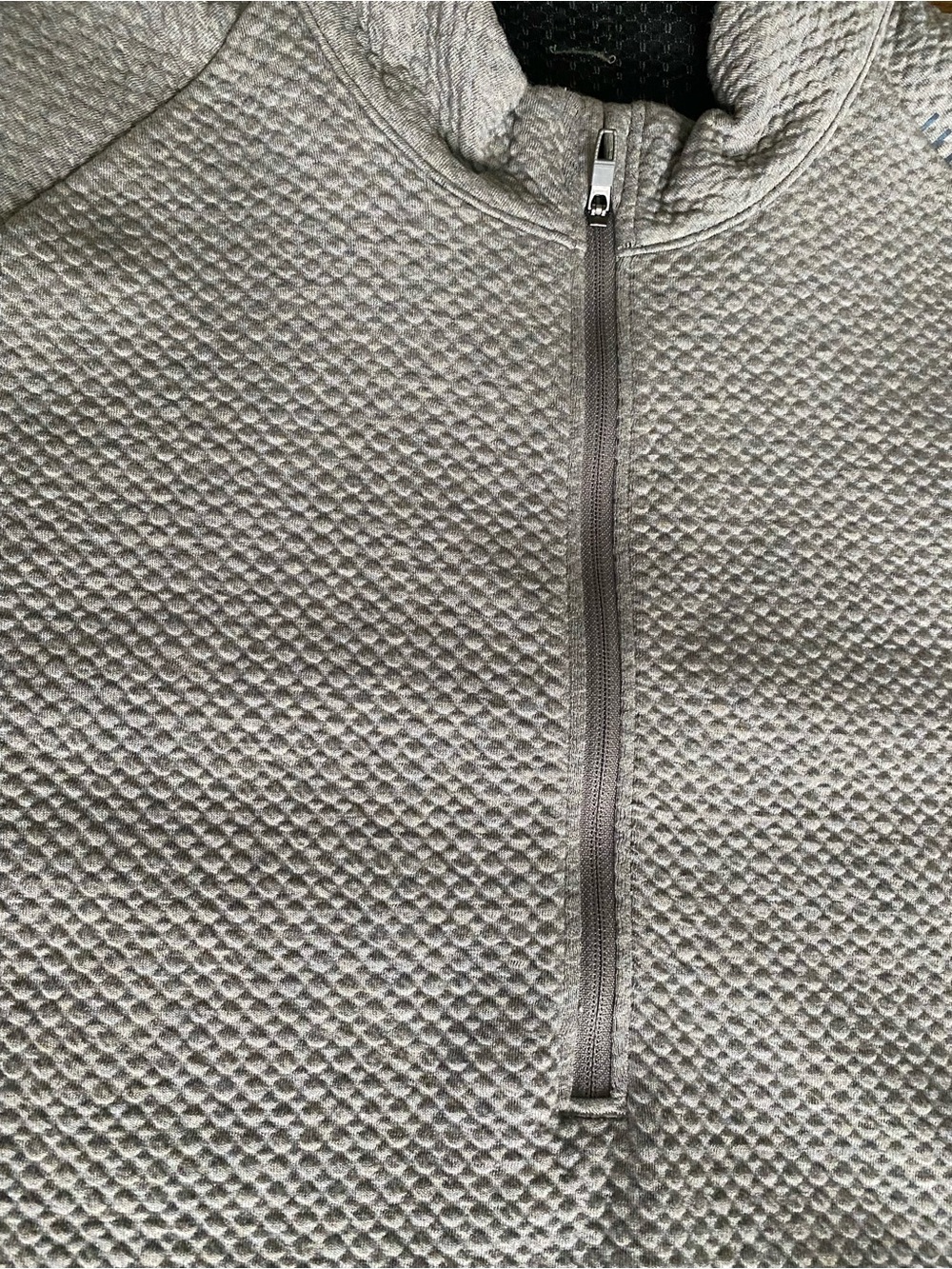 Lululemon Men's Ease The Day, Quarter-Zip Textured - Heathered Brown/Grey. - Picture 2 of 6
